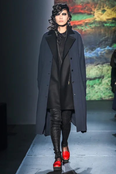 Look 9